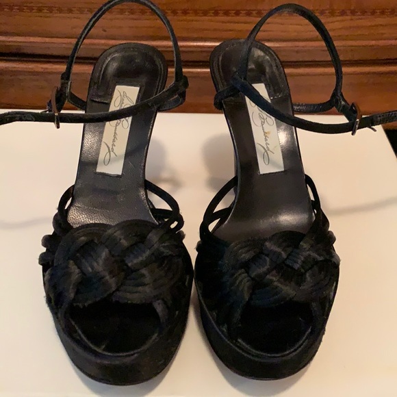 Italian Satin Platform - Picture 1 of 7